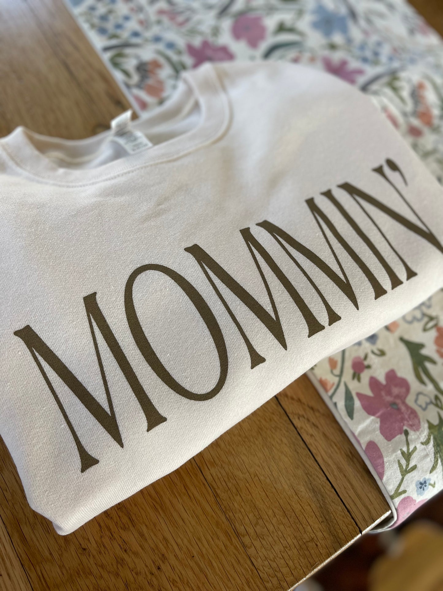 Mommin’ Crew