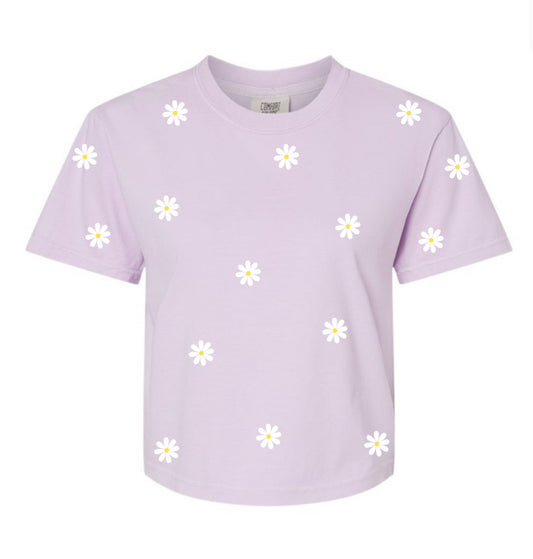 Cropped Daisy Tee