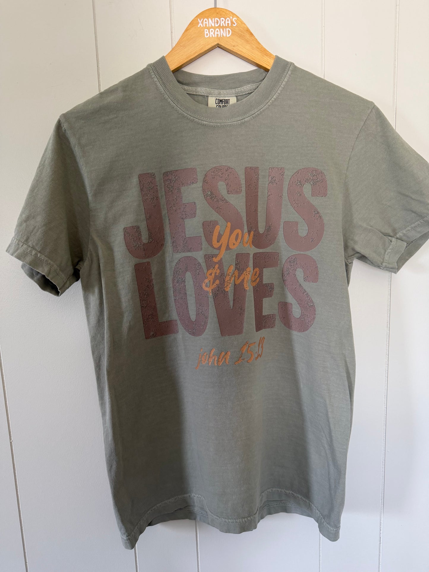 Jesus Loves Tee