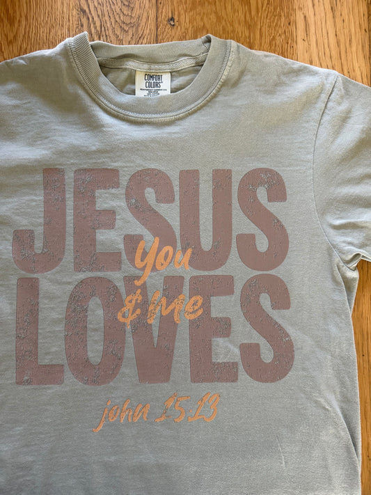 Jesus Loves Tee